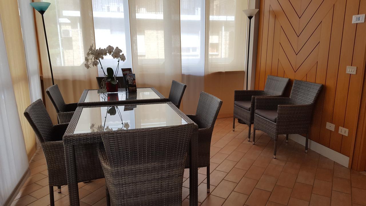 Residence Moresco Lido di Jesolo Exterior photo