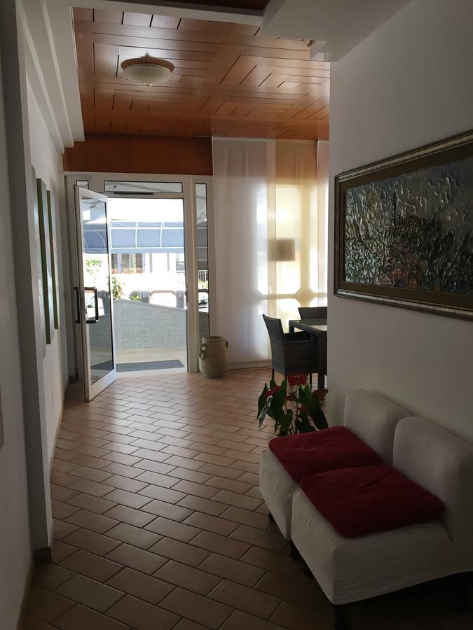 Residence Moresco Lido di Jesolo Exterior photo